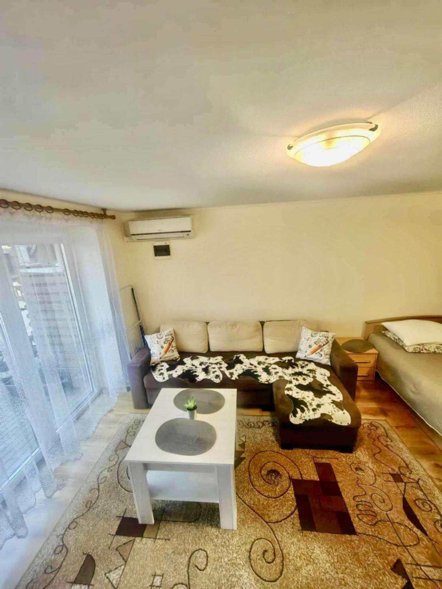 Appartement Kotedzas à Nido Chambre photo
